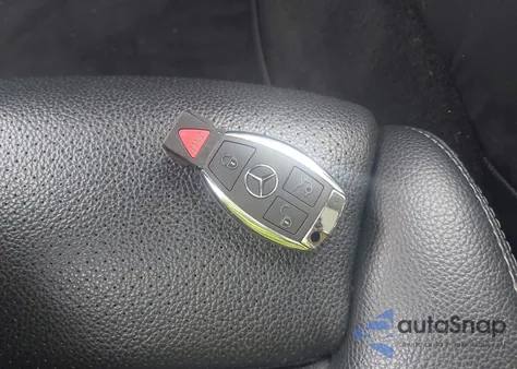 2015 Mercedes-Benz C 300 4Matic from USA, damaged, VIN 55SWF4KB4FU037642